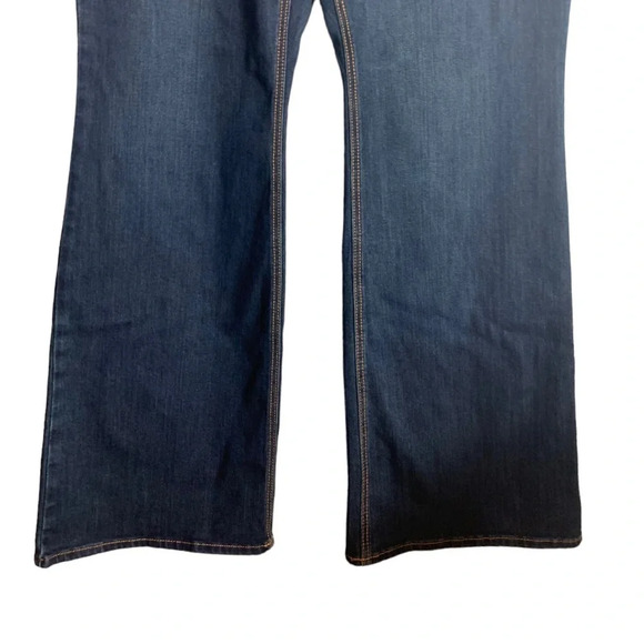 Old Navy Women’s High Rise Flare Jeans Dark Wash Size 18  Casual Comfort Denim - Picture 8 of 8